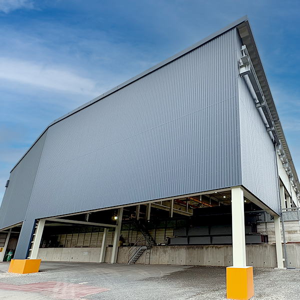 地域に根ざした信頼と実績。小里工業の強みをご紹介。