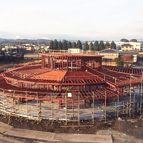 高品質なものづくりを支える、小里工業の主要設備一覧。